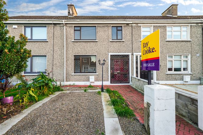 39 Claremont Drive, Glasnevin, Dublin 11