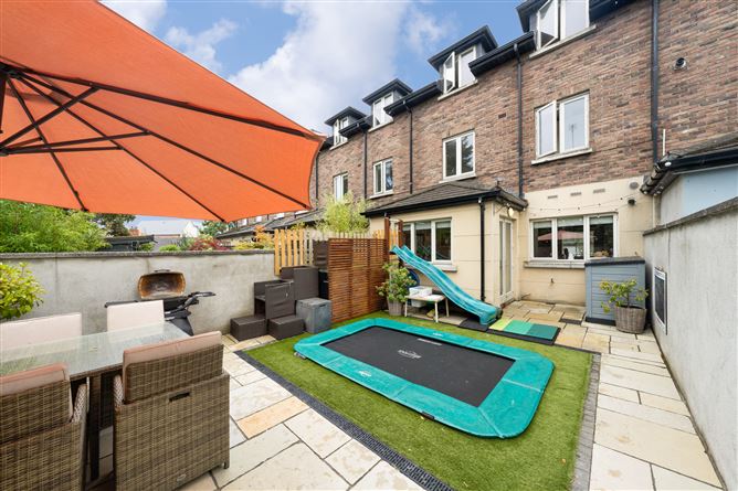 4 Brownsbarn Wood, Kingswood Cross, Citywest, Dublin 22