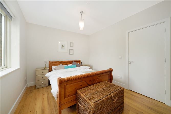 4 Brownsbarn Wood, Kingswood Cross, Citywest, Dublin 22