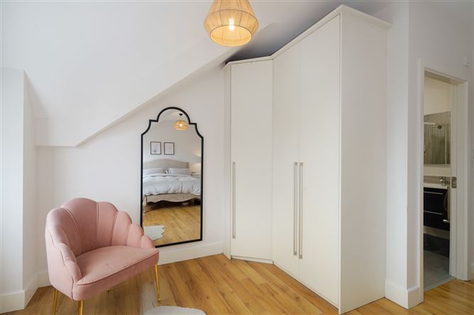 4 Brownsbarn Wood, Kingswood Cross, Citywest, Dublin 22