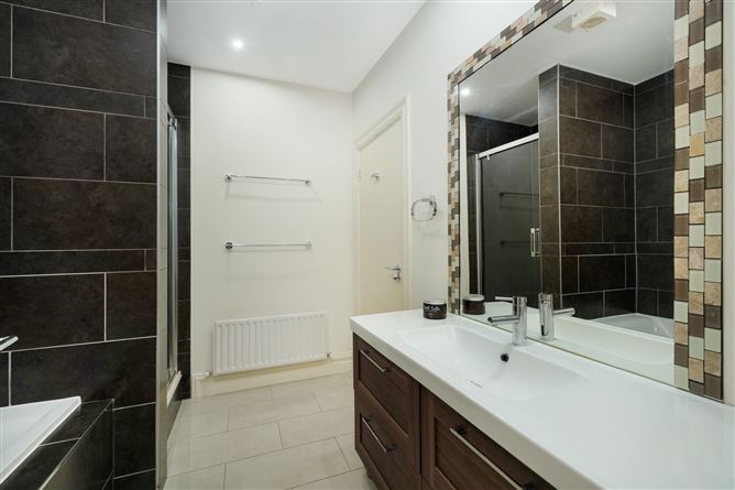 4 Brownsbarn Wood, Kingswood Cross, Citywest, Dublin 22