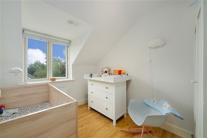 4 Brownsbarn Wood, Kingswood Cross, Citywest, Dublin 22