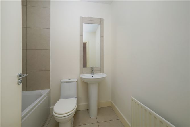 4 Brownsbarn Wood, Kingswood Cross, Citywest, Dublin 22