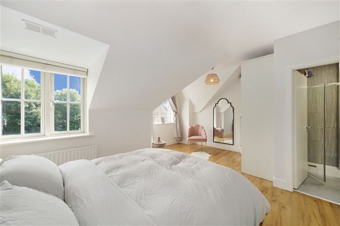 4 Brownsbarn Wood, Kingswood Cross, Citywest, Dublin 22