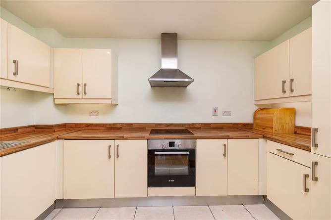 apartment 2, block A, Heywood court, Northwood, Santry, Dublin 9, Santry,   Dublin 9, D09 Y923