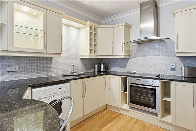 Apartment 7. Earlcourt  Adelaide Road  Dublin 2, Leeson Street, Dublin 2