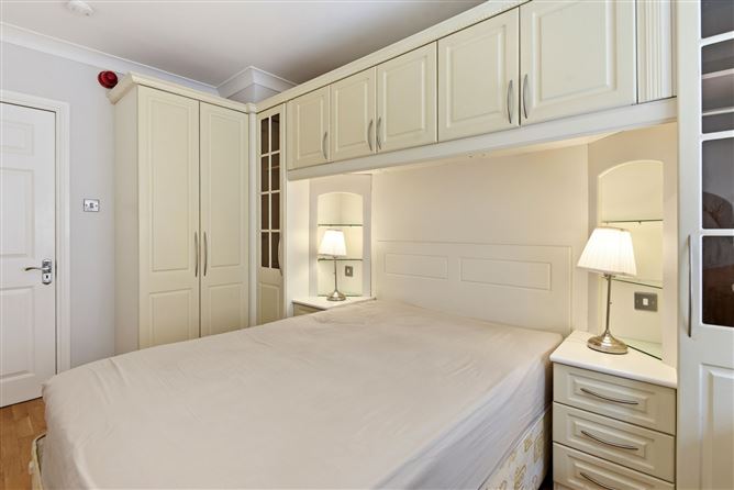 Apartment 7. Earlcourt  Adelaide Road  Dublin 2, Leeson Street, Dublin 2