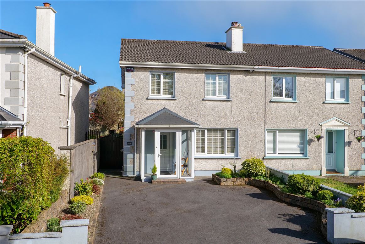122 Dangan Heights, Dangan, Galway