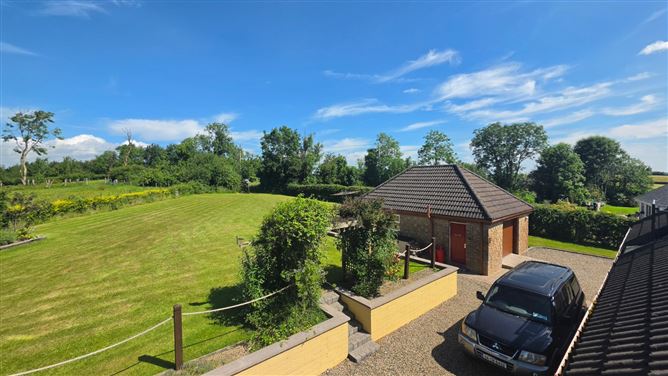 Photo 41 of 67 — Cazalan House, Putiaghan, Belturbet, Co. Cavan