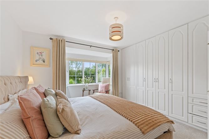Photo 14 of 28 — 5 Upper Clevedon, Carrigaline, Cork