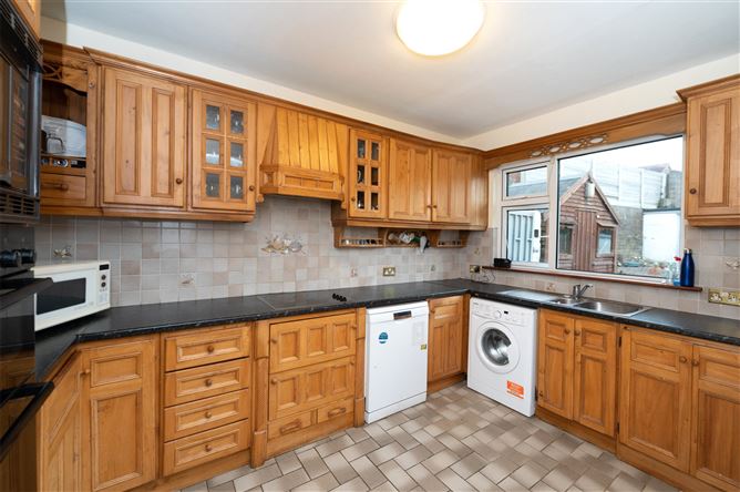 1 Glendale Walk, Glasheen, Cork