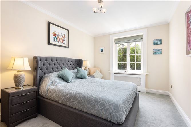 27 Hollybrook, Brighton Road, Foxrock, Dublin 18