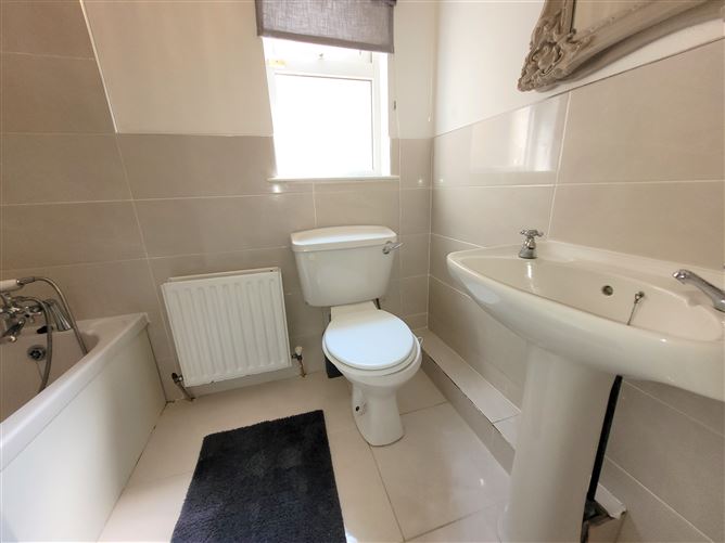 7 Burton Hall, Tullyallen, Louth Property Partners Little Property