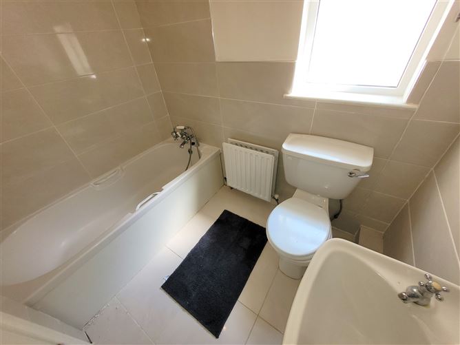 7 Burton Hall, Tullyallen, Louth Property Partners Little Property