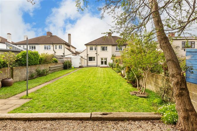 6 Woodbrook Park, Templeogue, Dublin 16, County Dublin