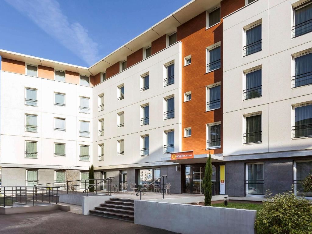 Private, Aparthotel Adagio Access, Orelans