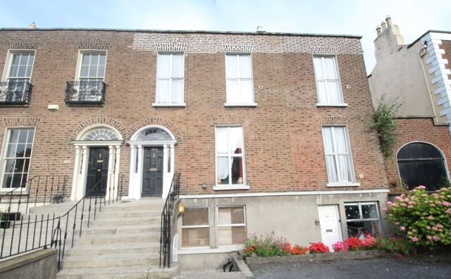 Flat, Rathgar Road, Rathgar,   Dublin 6