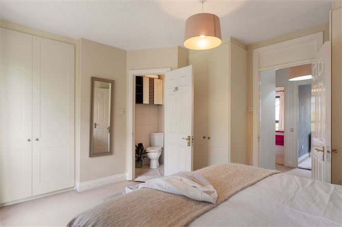 https://photos-a.propertyimages.ie/media/1/7/2/4935271/dfba27fc-c363-48f8-87e4-4bc2fb970dfc_l.jpg
