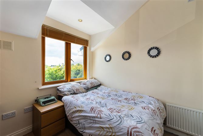 68 Mountfield Park, Seamount Road, Malahide, Co. Dublin