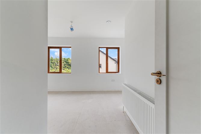13 Gleann Darach, Swinford, Co. Mayo