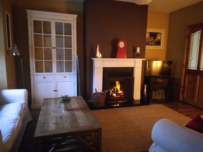 No 2 Lakeview, Creggs Rd, Glenamaddy, Galway