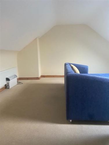 No 2 Lakeview, Creggs Rd, Glenamaddy, Galway