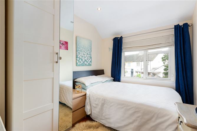 63 Beech Hill Drive, Donnybrook, Dublin 4