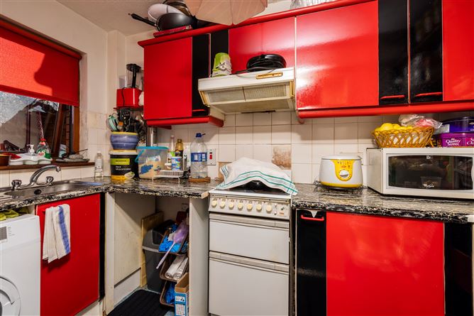 3 Lucerne Court, Castle Avenue, Clontarf, Dublin 3
