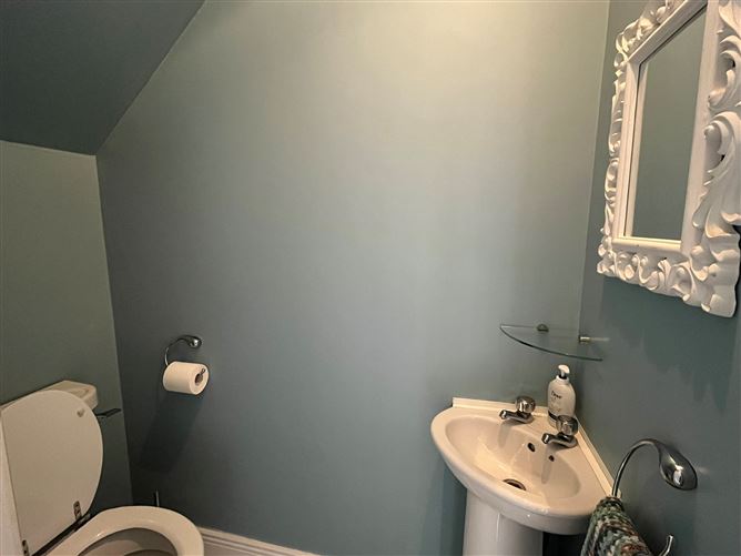 3 Castlerock Woods, Castleconnell, Limerick