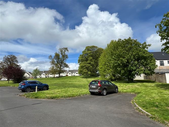 3 Castlerock Woods, Castleconnell, Limerick