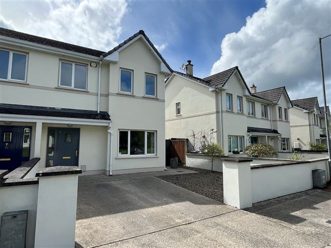 3 Castlerock Woods, Castleconnell, Limerick