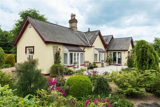 LaTouche Cottage, Brannockstown