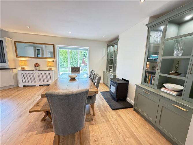 33 Newlyn Vale, Rochestown Road Rochestown Cork, Rochestown, Cork