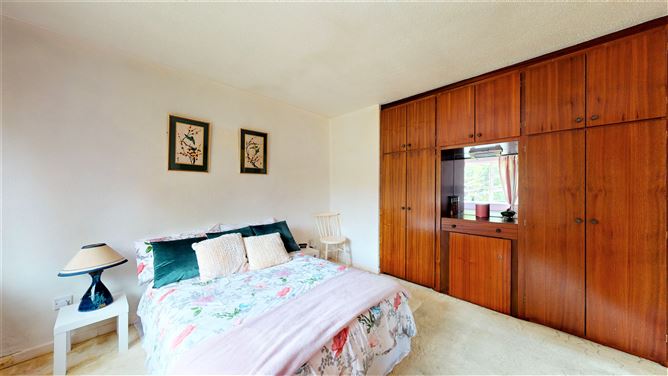 24 Beverly Downs, Knocklyon, Dublin 16