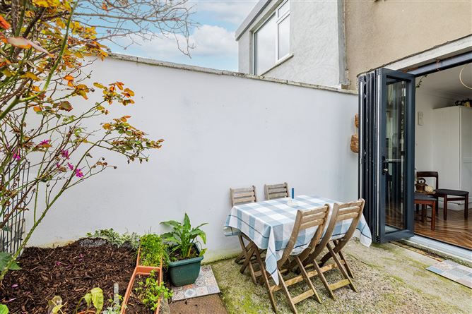 27 ST. IGNATIUS ROAD, Phibsborough, Dublin 7