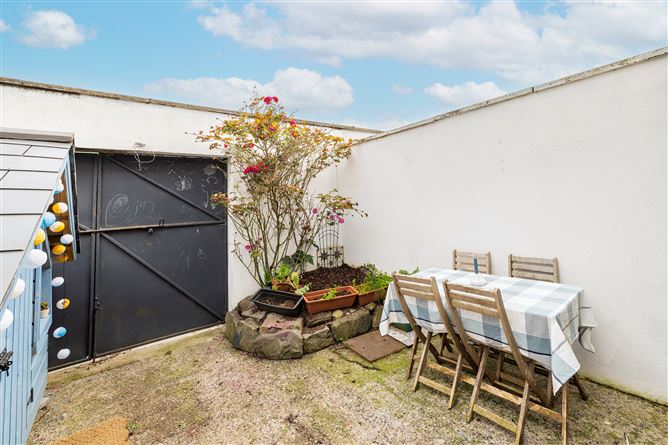27 ST. IGNATIUS ROAD, Phibsborough, Dublin 7