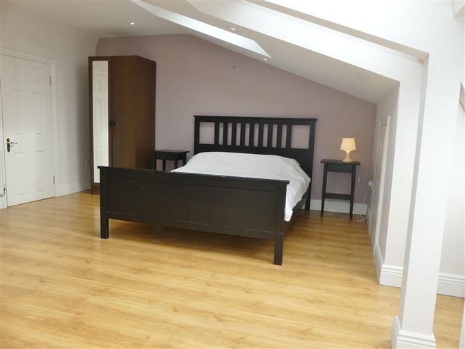 40, The Drive, Millbrook Lawns, Tallaght, Dublin 24