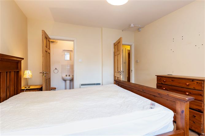 No. 14 Melrose Court, Upper George's Street, Wexford, Wexford Town, Wexford