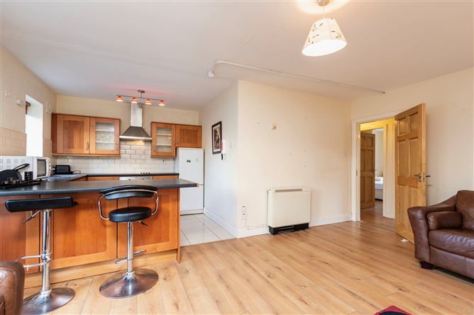 No. 14 Melrose Court, Upper George's Street, Wexford, Wexford Town, Wexford