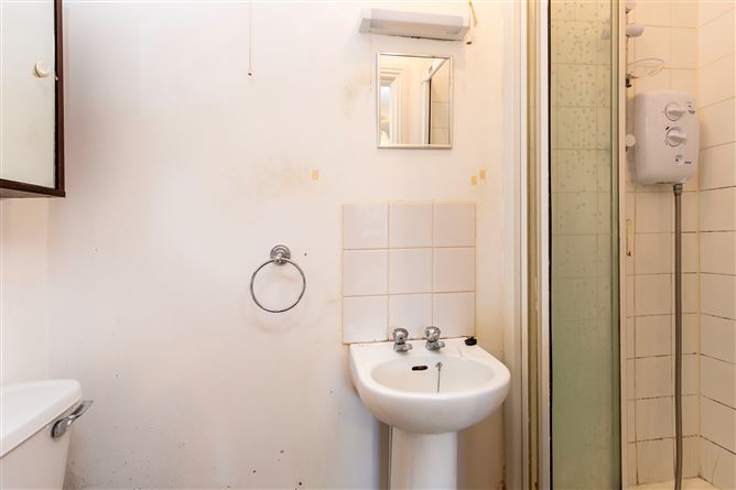 No. 14 Melrose Court, Upper George's Street, Wexford, Wexford Town, Wexford