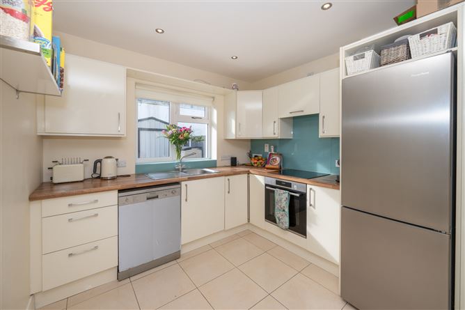 2 Ardcahon Close, Lehenaghmore, Cork