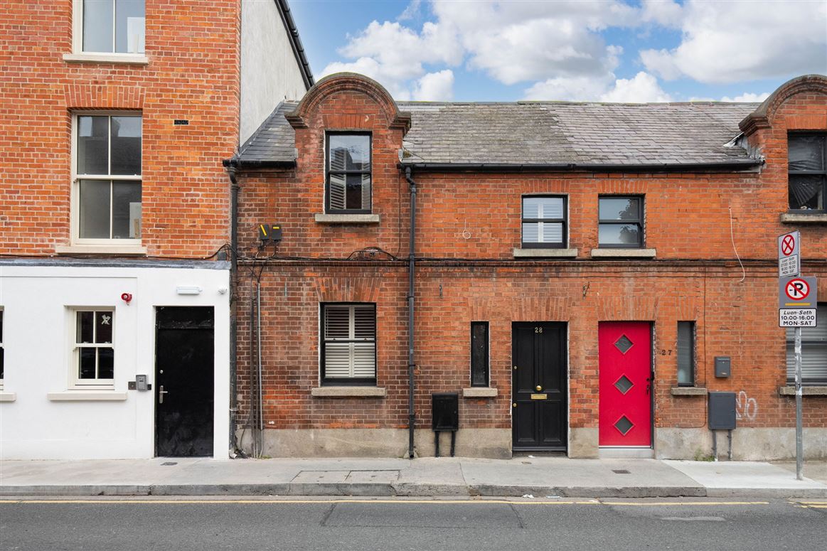 28 The Coombe, South City Centre, Dublin 8