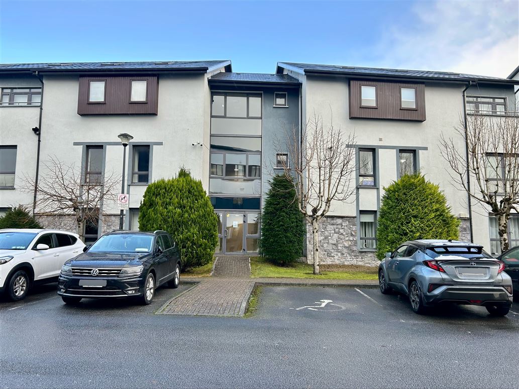 17 The Plaza, Central Park, Carrick-on-Shannon, Leitrim