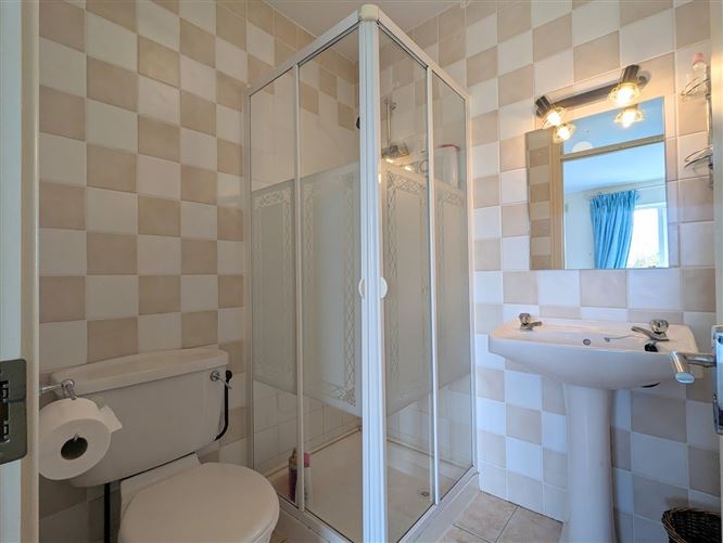 54 Droim Na Coille, Dromin Road, Nenagh, Co. Tipperary