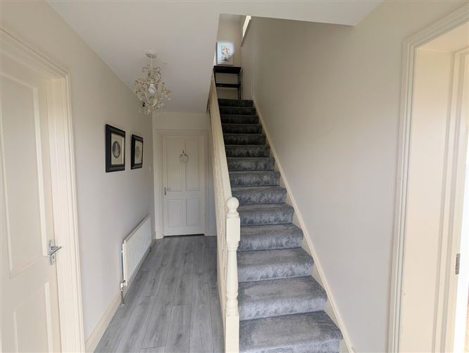 54 Droim Na Coille, Dromin Road, Nenagh, Co. Tipperary
