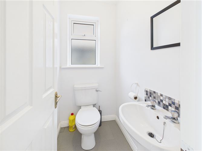 62 Bruach Na Habhainn, Quin Road, Ennis, Co. Clare.