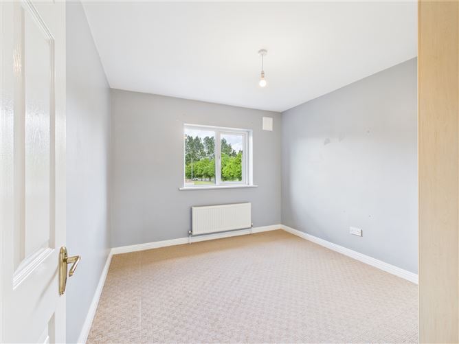 62 Bruach Na Habhainn, Quin Road, Ennis, Co. Clare.