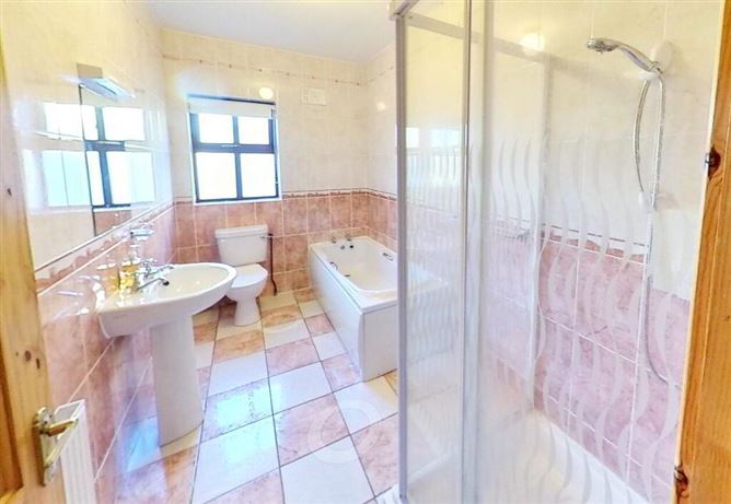 6 Caldragh Crescent, Attirory, Carrick On Shannon, Leitrim