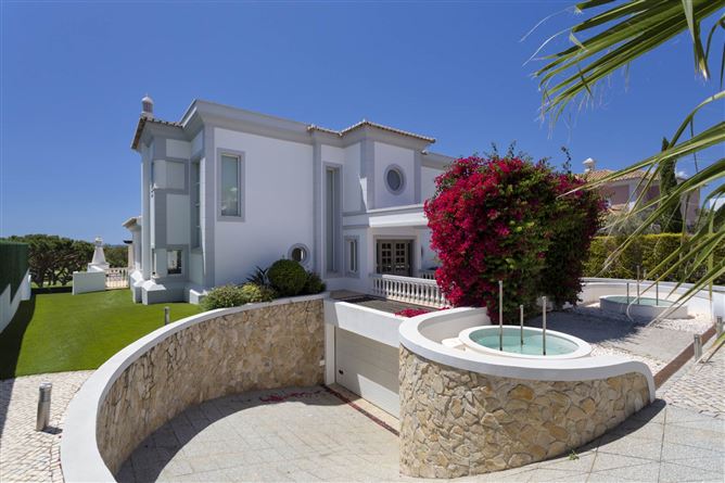 Villa Grace, Vale Do Lobo, Algarve