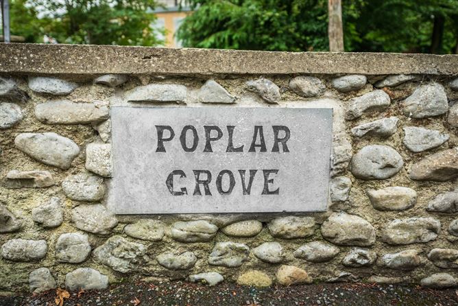 6 Poplar Grove, Naas, Co. Kildare